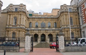 Reading-Crown-court-alamy