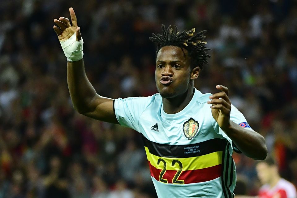 Costa looks set to partner new signing Michy Batshuayi in a 3-5-2 formation