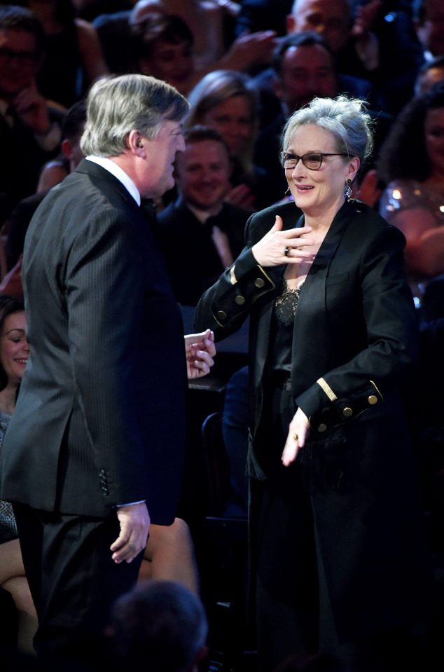  Actress Meryl looked delighted after their special moment
