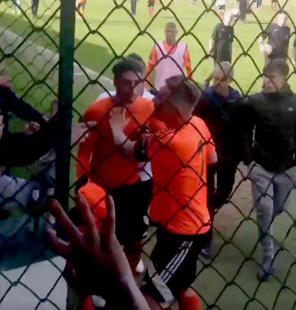 Jamie OHara walks off as hostile fans taunt him over big-spending Billericay losing