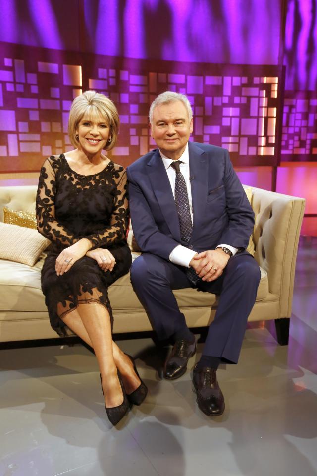  Eamonn and Ruth return for the second series of Do The Right Thing which will be hosted live from a West End theatre
