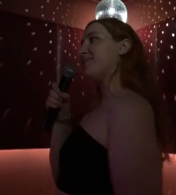 Jonathan Ross's daughter Honey showed off her singing talents on Instagram