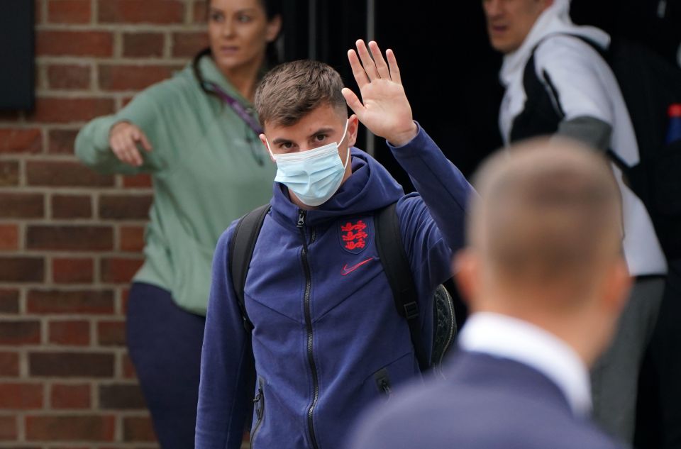 Mason Mount waves for the camera