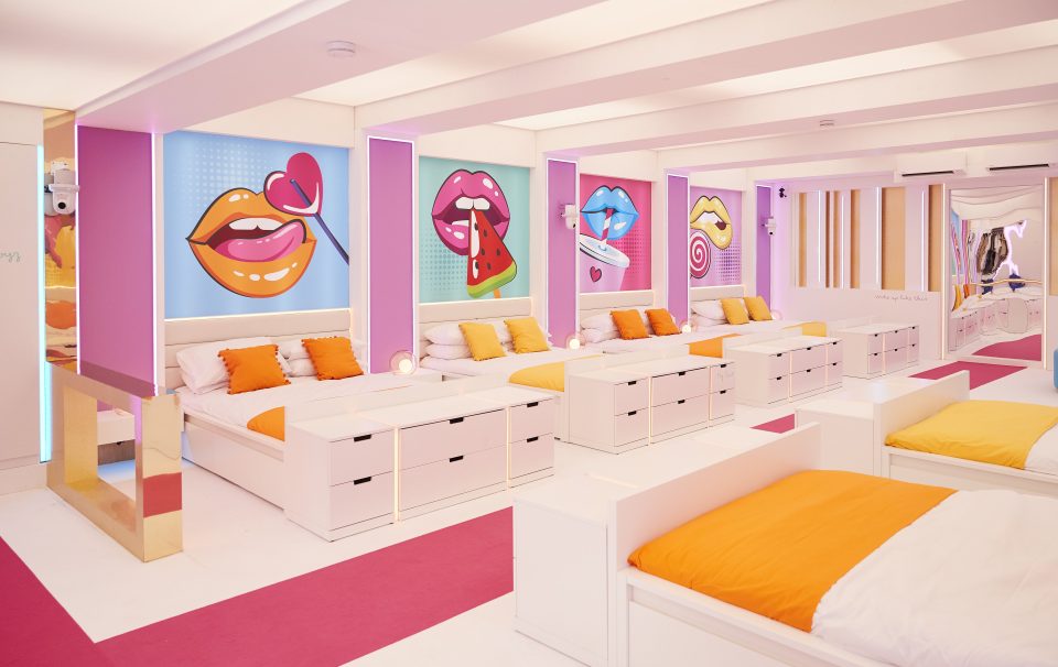  Fans often wonder when the Love island stars are woken up
