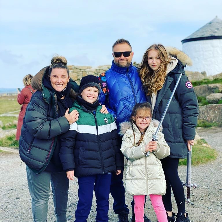 Sam with husband Craig, and children Tommy, Brooke and Miley