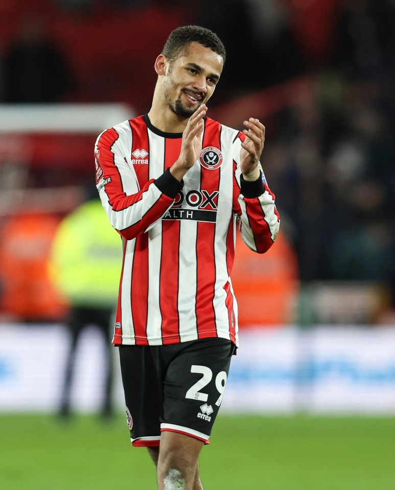 Everton are chasing Sheffield United star Iliman Ndiaye