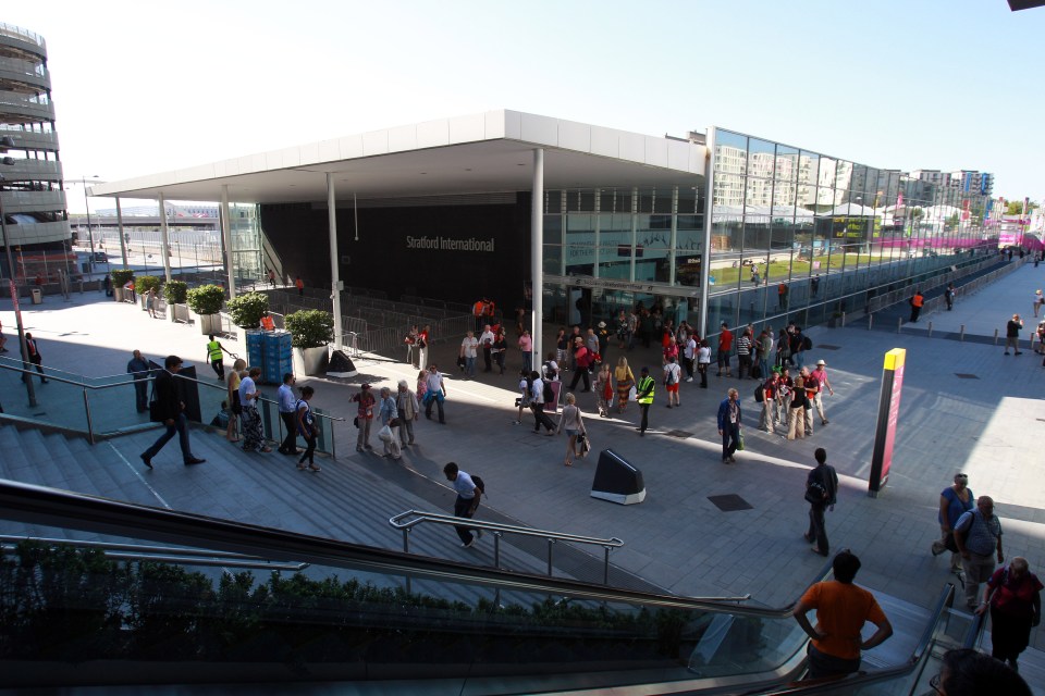 a large building with the word scottish international on it
