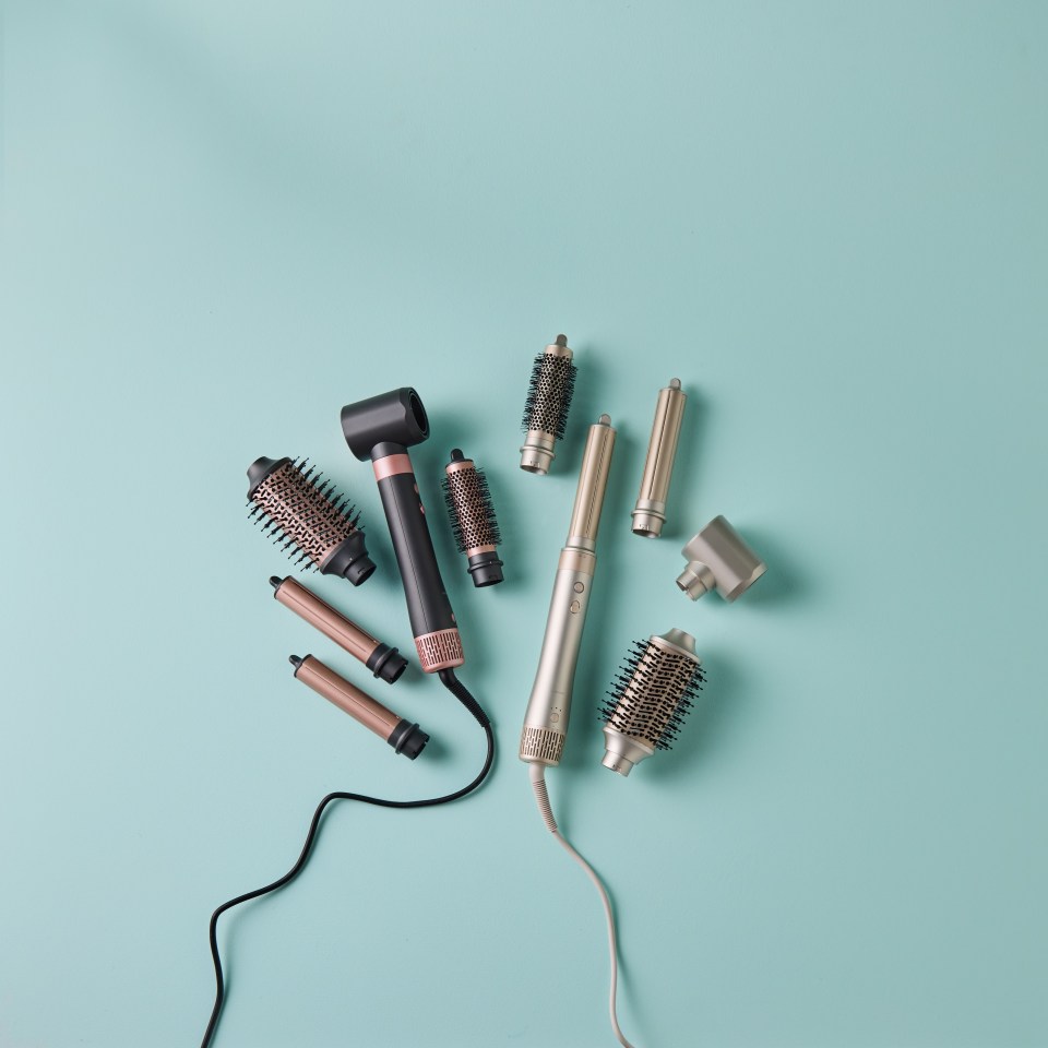 Aldi's 5-in-1 hair styler and attachments.