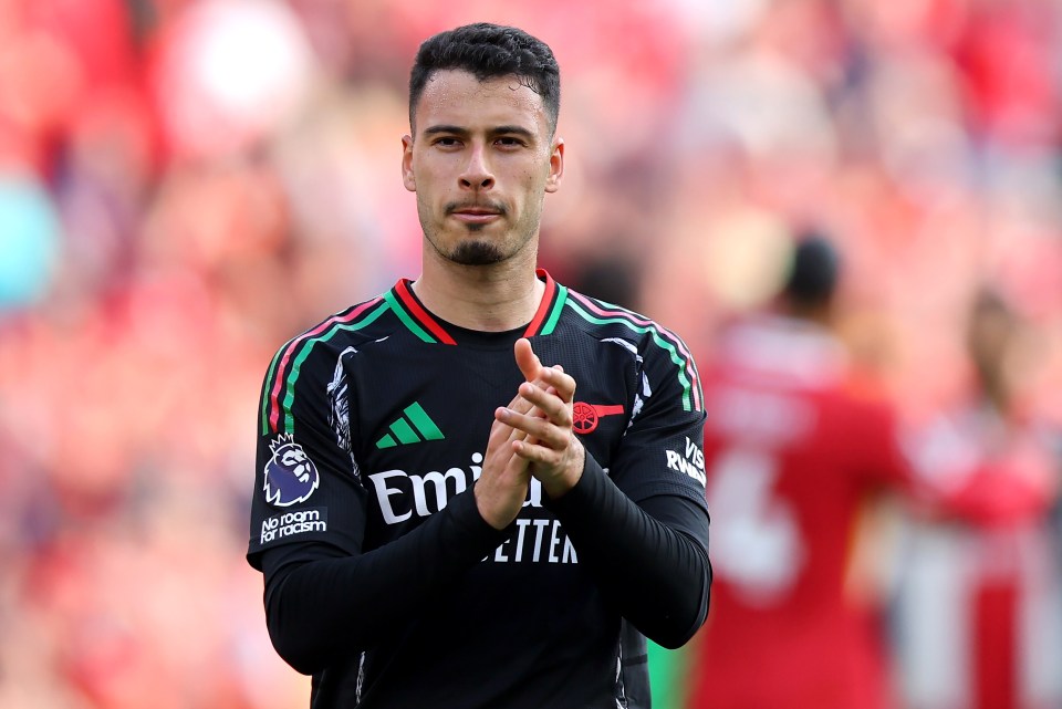 Gabriel Martinelli of Arsenal applauding fans.