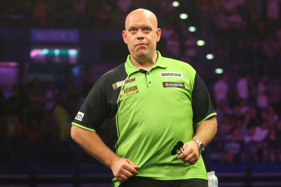 Michael van Gerwen at the BetMGM Premier League Darts.