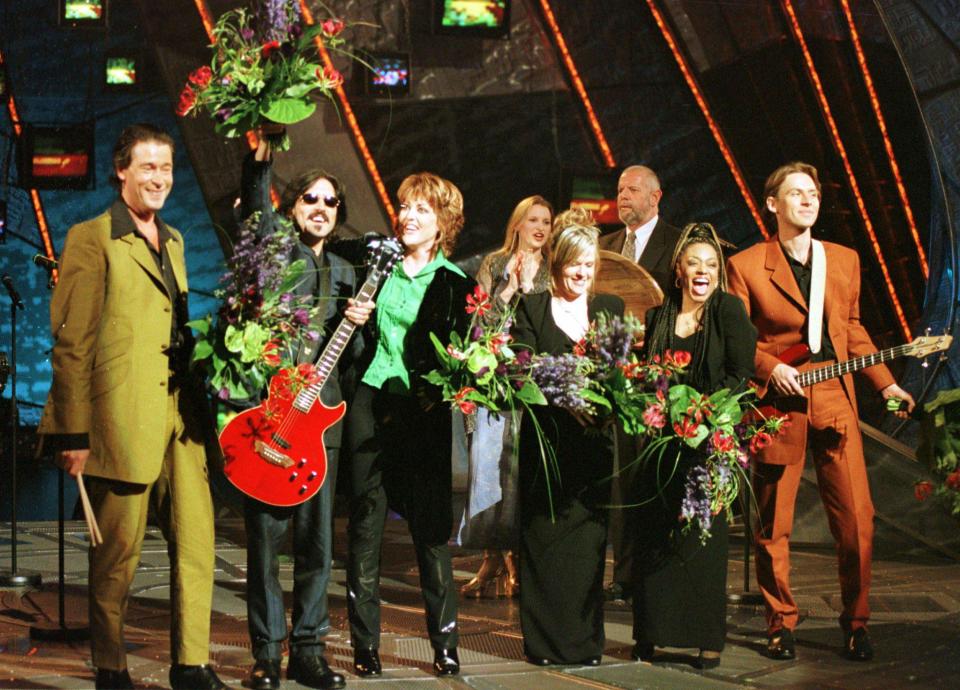  Katrina and The Waves won the competition in 1997