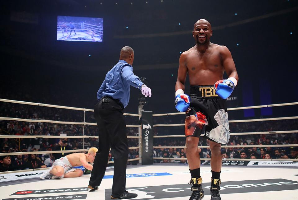  Mayweather stopped Nasukawa in one round