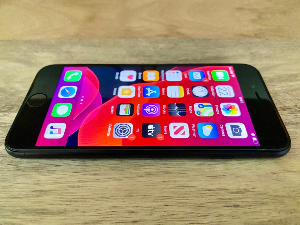 New iPhone SE review