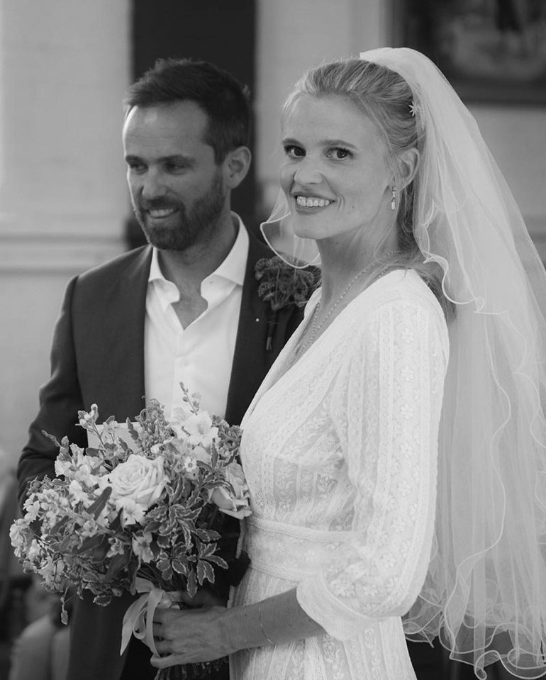 Lara beamed with happiness on her big day