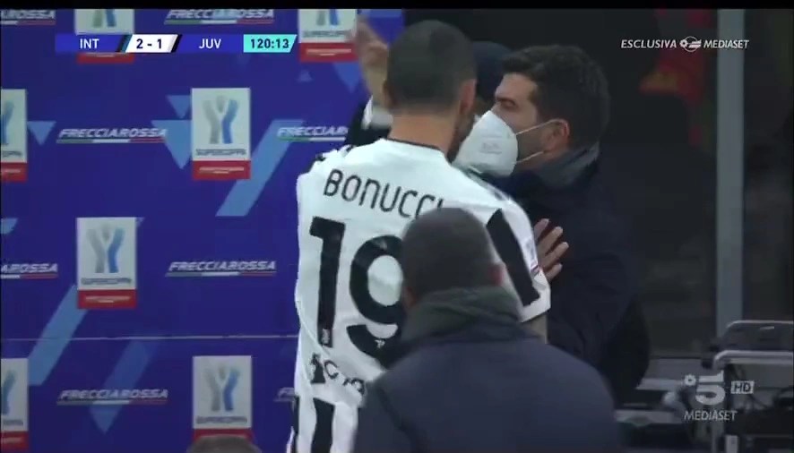 Bonucci was fuming at something and shoved the Inter staffer