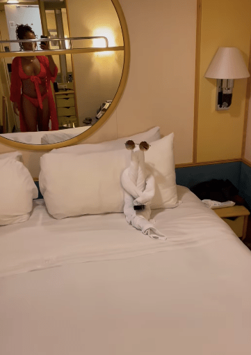 Gogglebox's Mica Ven has filmed herself in her cabin room during a cruise