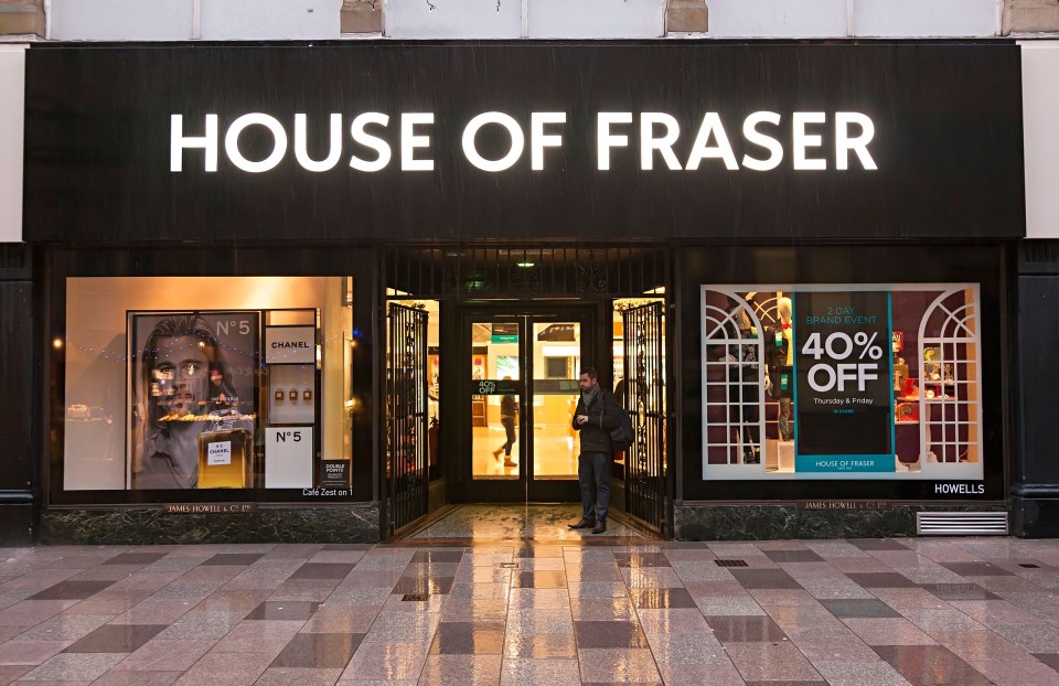 a store called house of fraser has a 40 % off sale