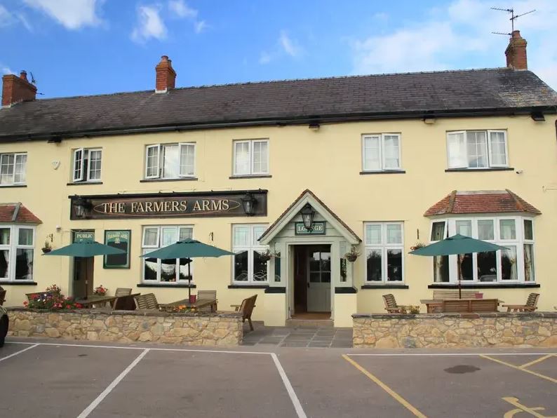 The Farmer's Arms pub.