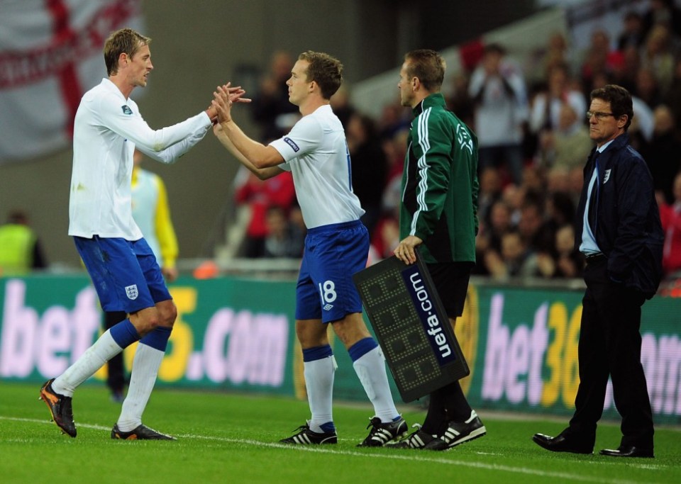 LONDON, ENGLAND - OCTOBER 12: Kevin Davies of England comes on for Peter Crouch of England during the UEFA EURO 2012 Group G Qualifying match between England and Montenegro at Wembley Stadium on October 12, 2010 in London, England.  (Photo by Shaun Botterill/Getty Images)